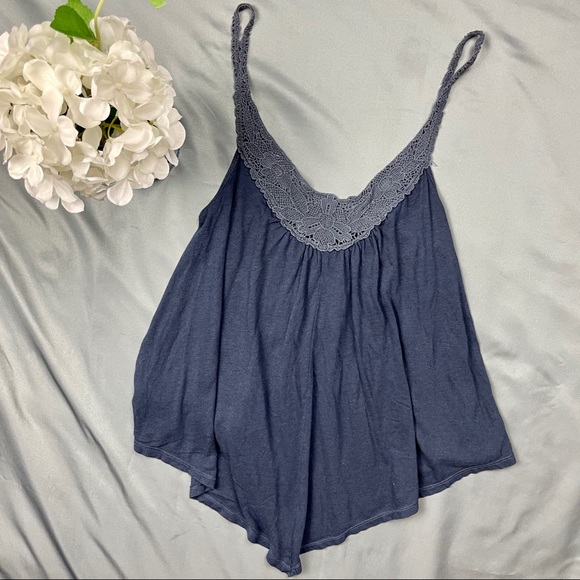 American Eagle Outfitters Tops - 🖤 AE Strappy Tank Top